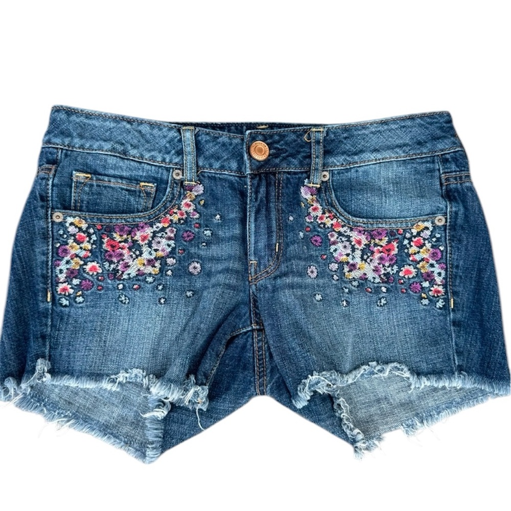 American Eagle Outfitters embroidered Jean SHORTS cut offs denim floral 6 AEO